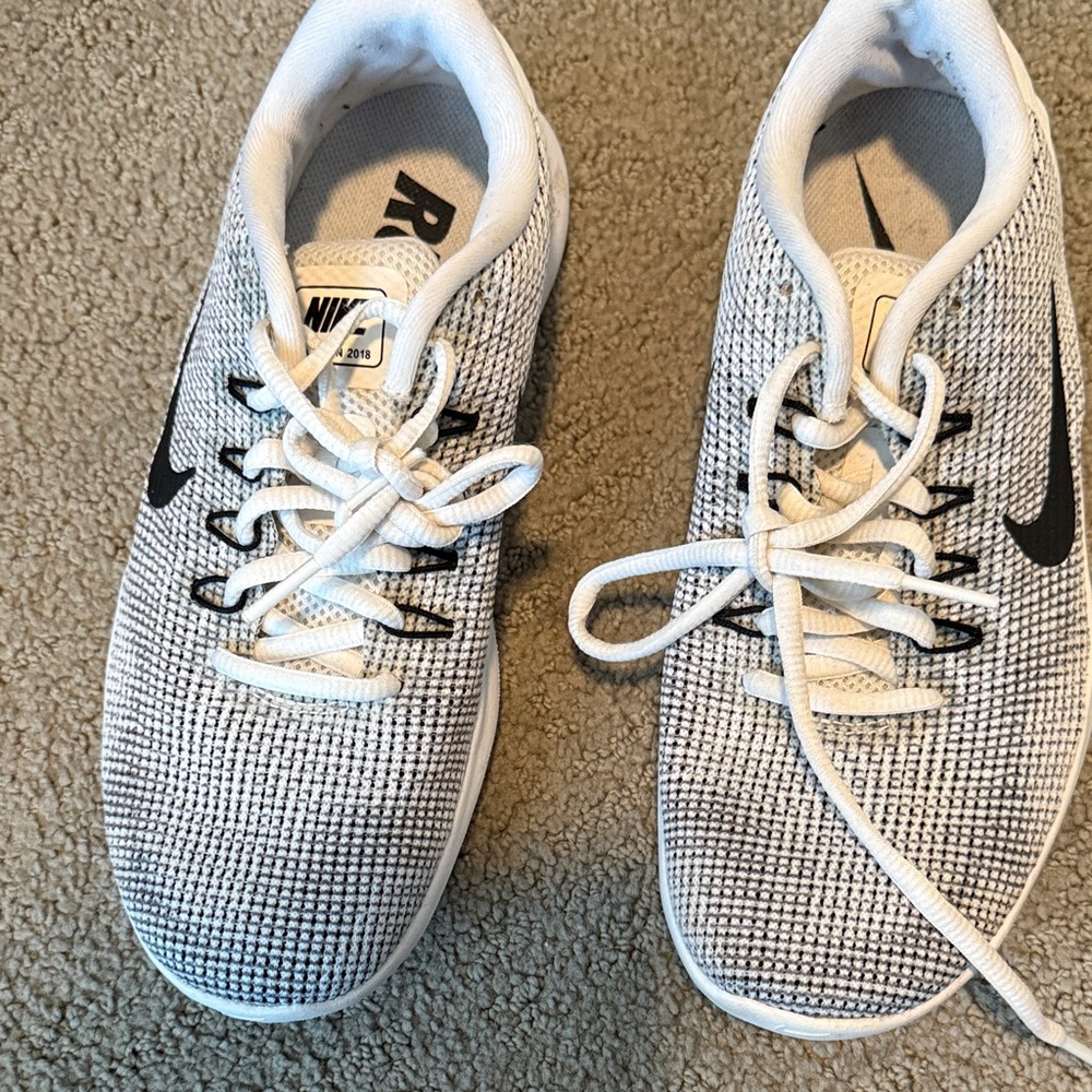 Nike Black and White Knit Sneakers